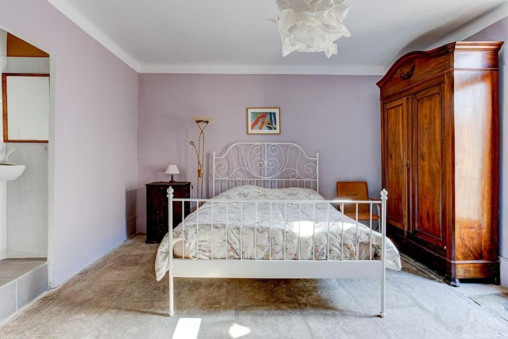 Stunning Medieval Getaway Vic-la-Gardiole Extérieur photo