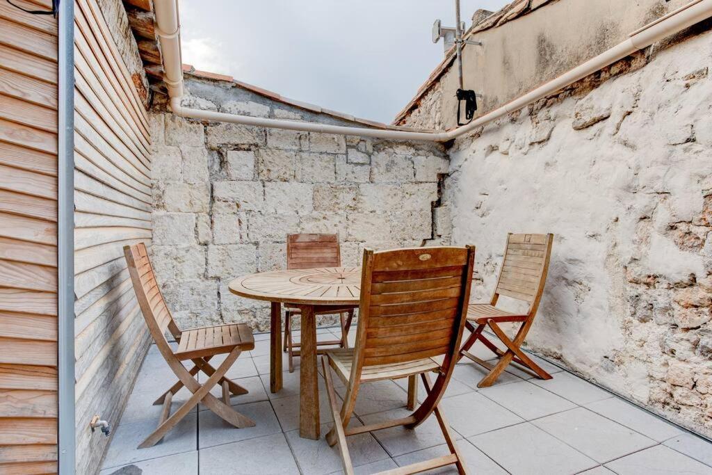 Stunning Medieval Getaway Vic-la-Gardiole Extérieur photo