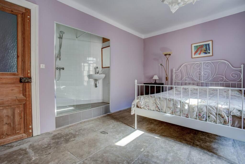 Stunning Medieval Getaway Vic-la-Gardiole Extérieur photo